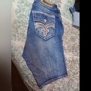 Blue Denim Shorts with Embroidered Pocket